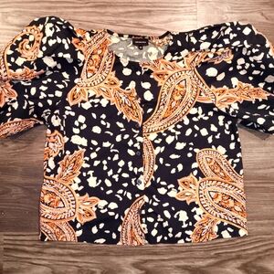 Print Top With Puff Sleeves